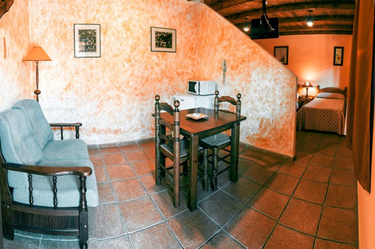 4.1-Habitacion,-Dulcinea,,-Juan-P.-y-Capitan-C